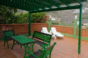 Haus Mit Schöner Terrasse Und Zwei Schlafzimmer